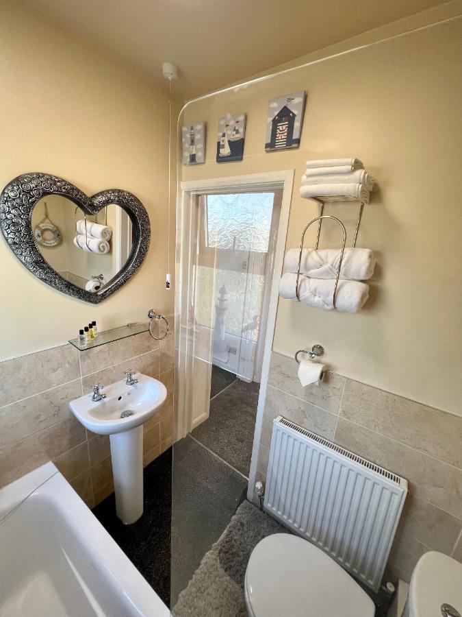 Bed and Breakfast The Pleasure House Morecambe Exterior foto